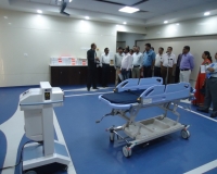 Dr. Atul Adaniya (JD-Operations) giving information about Brachytherapy to DDHS team